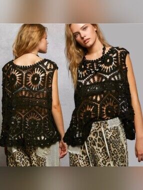 POL Black Open Knit Crochet Lace Women’s Top New One Size